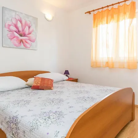Gloria * Rogoznica (Sibenik-Knin)