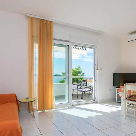Gloria Apartament *
